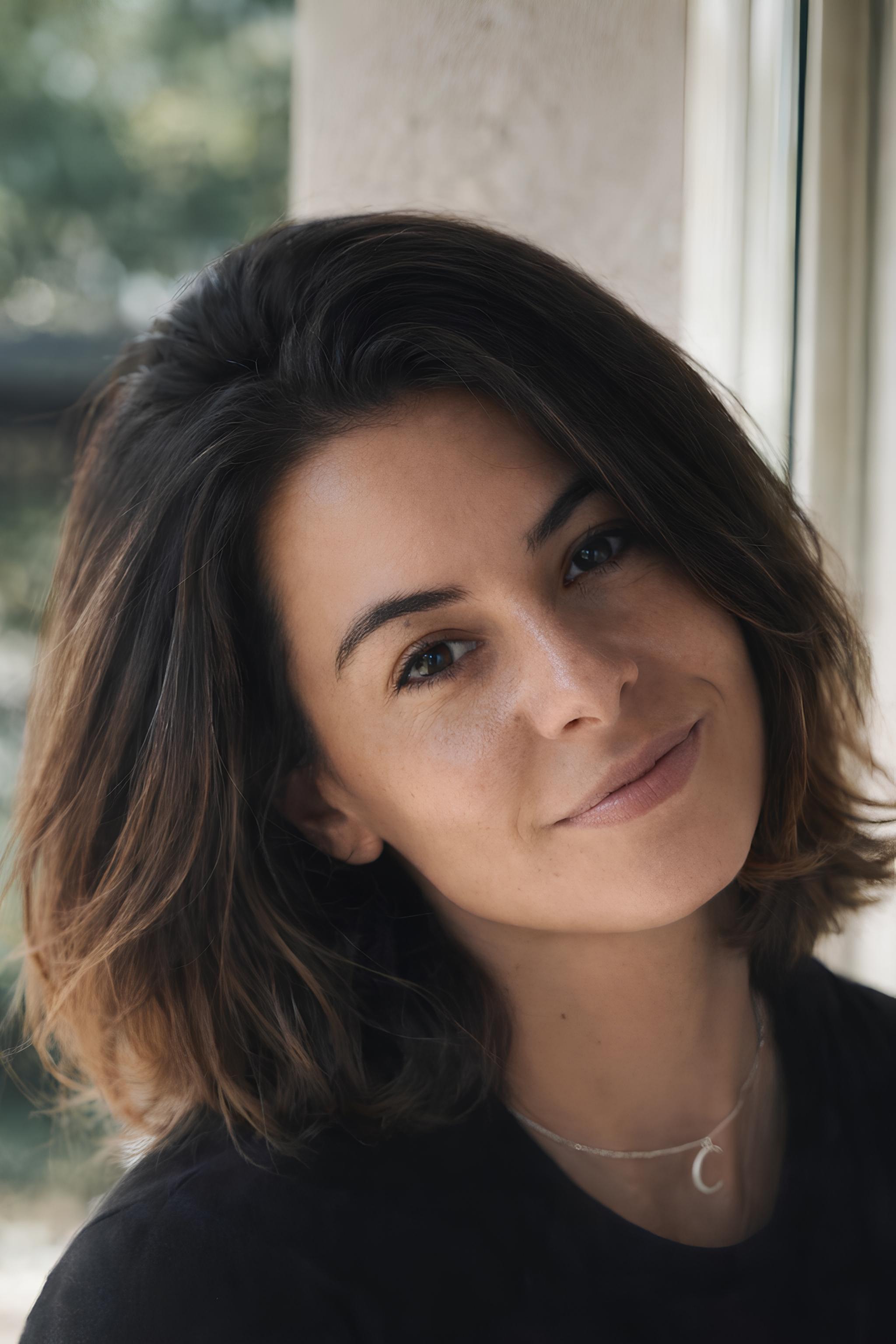 Portrait de Tita, interlocutrice dédiée de Tita Conciergerie